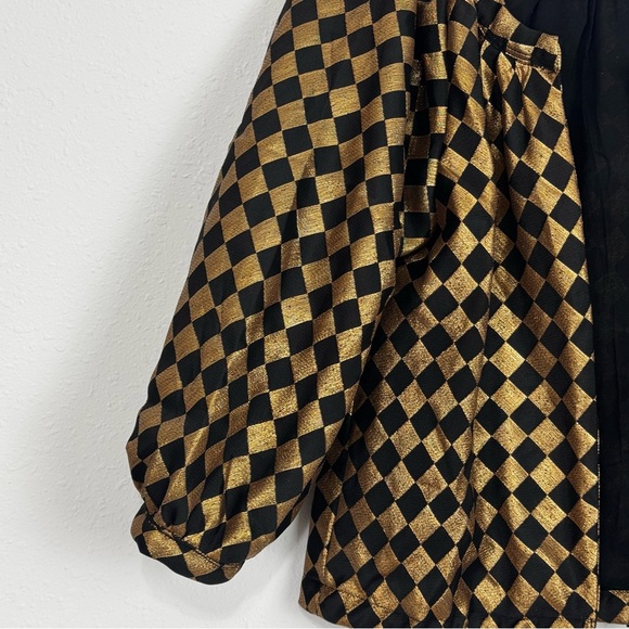 ✨andAndrea ✨Gold and Black Blazer with Elegant Design - Picture 7 of 8